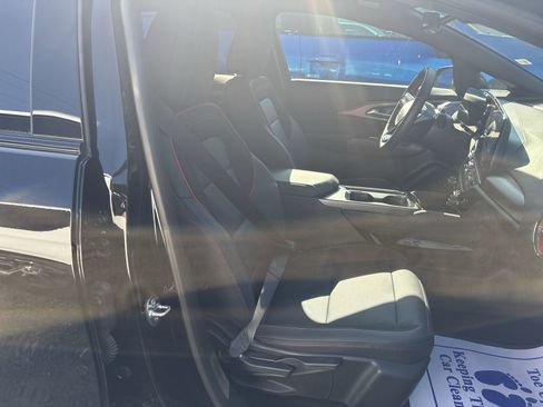 Used 2024 Chevrolet Equinox EV RS image 24