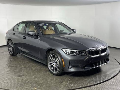 Certified 2022 BMW 330i xDrive Sedan w/ Premium Package 2 image 3