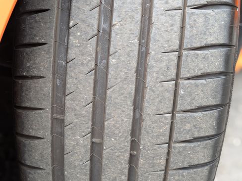 Used 2023 Chevrolet Corvette Stingray Coupe w/ Z51 Performance Package image 32