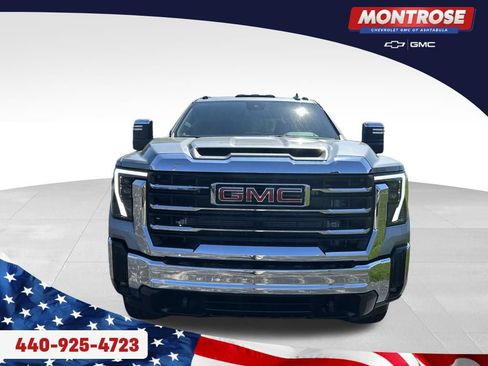 New 2026 GMC Sierra 3500 SLT AWD/4WD image 8