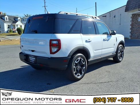 Used 2024 Ford Bronco Sport Outer Banks w/ Tech Package image 6