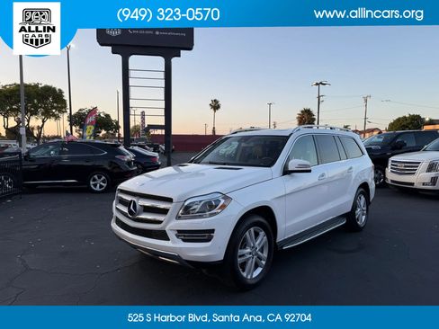 Used 2014 Mercedes-Benz GL 450 4MATIC image 1