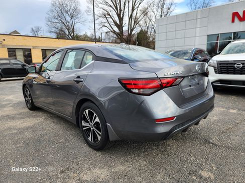 Used 2020 Nissan Sentra SV image 3
