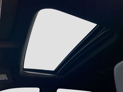 Used 2021 GMC Sierra 1500 Denali w/ Denali Ultimate Package image 19