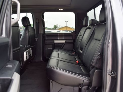 Used 2021 Ford F250 Lariat w/ Lariat Ultimate Package AWD/4WD image 20