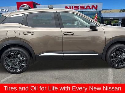 New 2026 Nissan Kicks SR