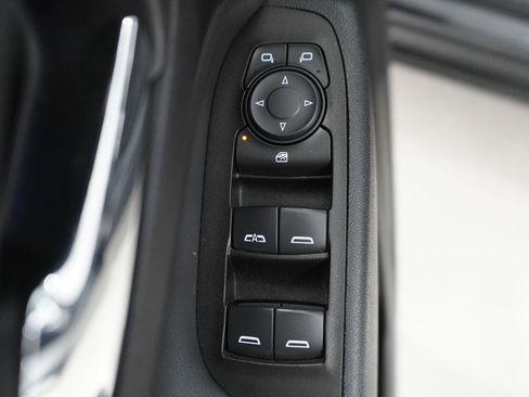 Used 2022 Chevrolet Equinox LT FWD image 24