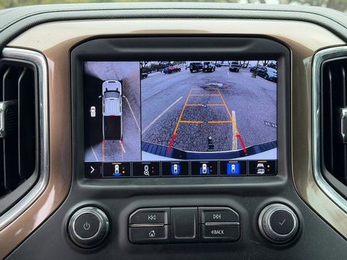 Used 2022 Chevrolet Silverado 3500 High Country w/ LPO, Hitch Package image 17