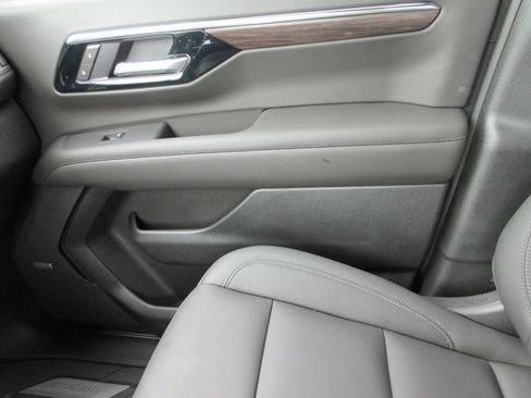 New 2026 Chevrolet Tahoe LT w/ Comfort Package AWD/4WD image 35