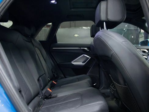 Used 2020 Audi Q3 2.0T Premium Plus w/ Premium Plus Package image 31