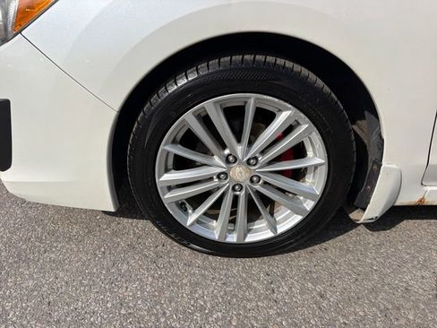 Used 2014 Subaru Impreza 2.0i Premium AWD/4WD image 24