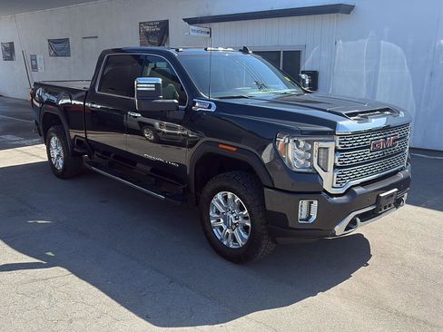 Used 2020 GMC Sierra 3500 Denali w/ Denali Ultimate Package AWD/4WD image 7