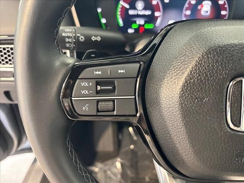 Certified 2025 Honda Civic Sport Touring image 7