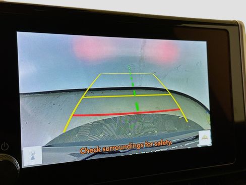 Used 2024 Toyota RAV4 LE image 23