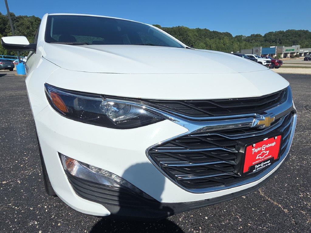 Used 2023 Chevrolet Malibu LT FWD image 11