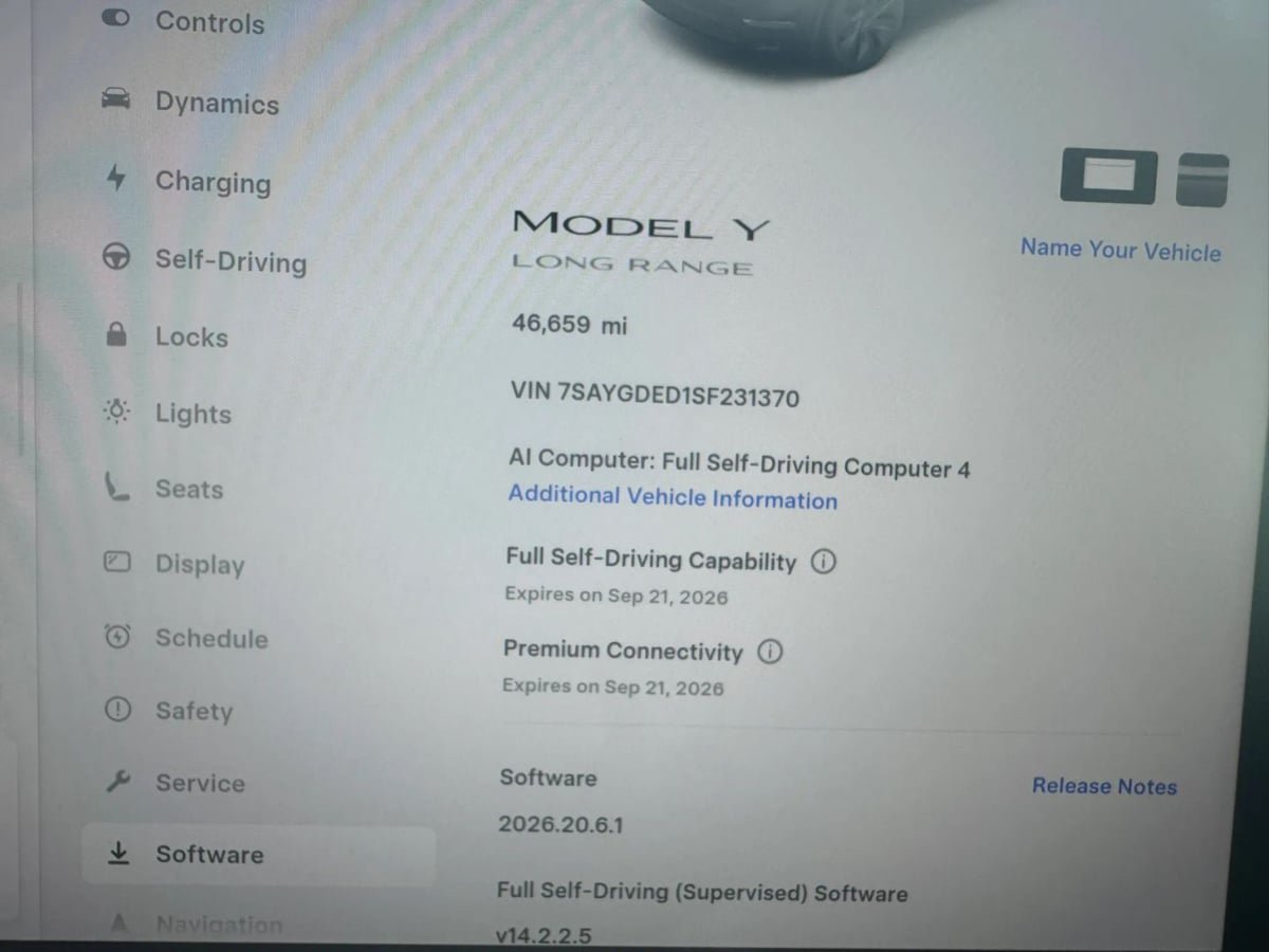 Used 2025 Tesla Model Y Long Range RWD image 18