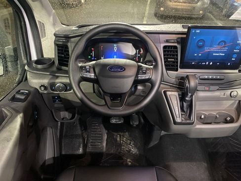 New 2026 Ford Transit 250 148 Medium Roof w/ Load Area Protection Package RWD image 17