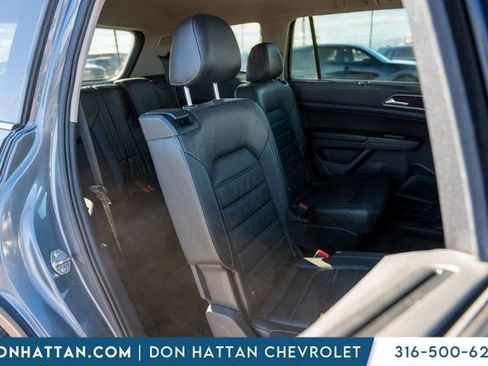 Used 2018 Volkswagen Atlas SEL Premium image 28