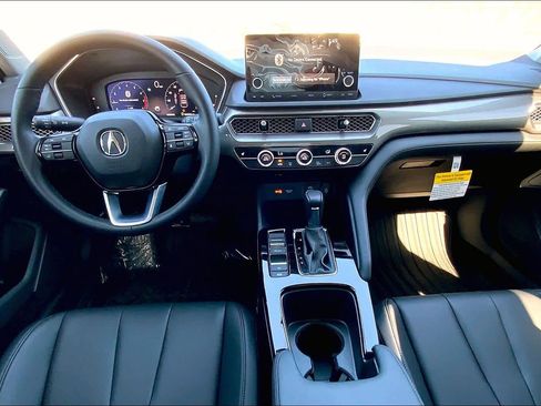 Used 2025 Acura Integra image 13