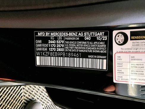 Used 2023 Mercedes-Benz E 350 4MATIC Sedan image 34