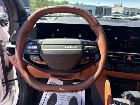 Used 2026 Kia Sportage X-Line w/ X-Line Technology Package AWD/4WD image 14