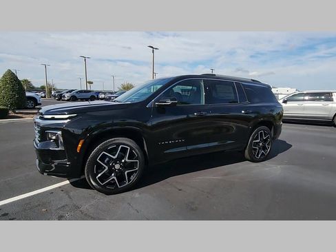 New 2026 Chevrolet Traverse High Country image 18