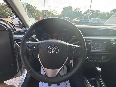 Used 2014 Toyota Corolla S FWD image 18