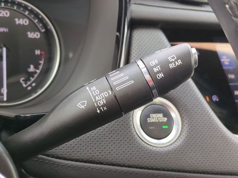 Certified 2024 Cadillac XT5 Premium Luxury image 28