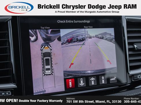 New 2025 Chrysler Pacifica Select image 35