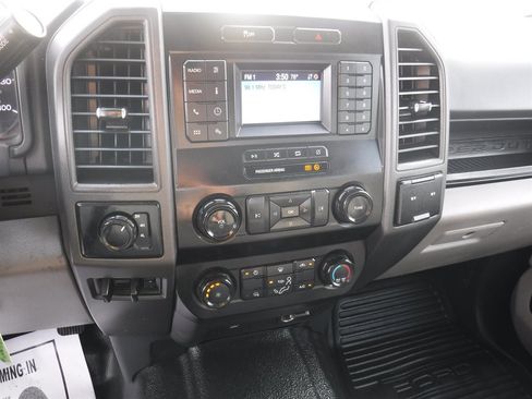 Used 2022 Ford F450 XL w/ Power Equipment Group image 15