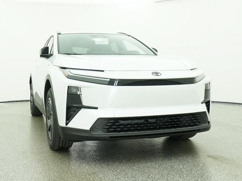 New 2026 Toyota C-HR AWD/4WD image 7
