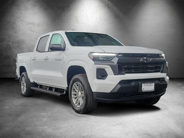 New 2026 Chevrolet Colorado LT w/ LT Convenience Package AWD/4WD image 2