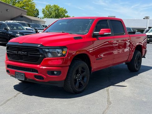 Used 2020 RAM 1500 Big Horn AWD/4WD image 4