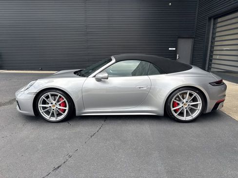 Certified 2020 Porsche 911 Carrera S image 2