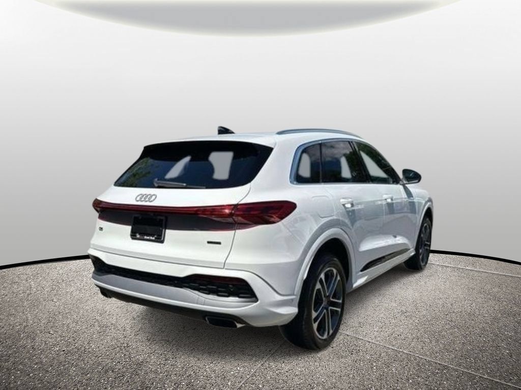 New 2026 Audi Q5 Premium AWD/4WD image 3