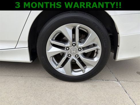 Used 2018 Honda Accord LX image 32