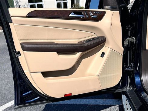 Used 2016 Mercedes-Benz GLE 350 4MATIC image 22