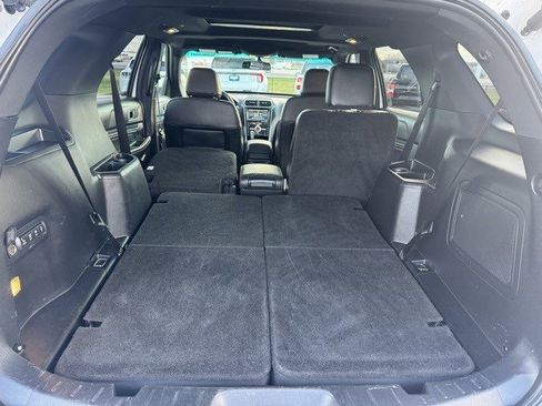 Used 2016 Ford Explorer Sport image 35