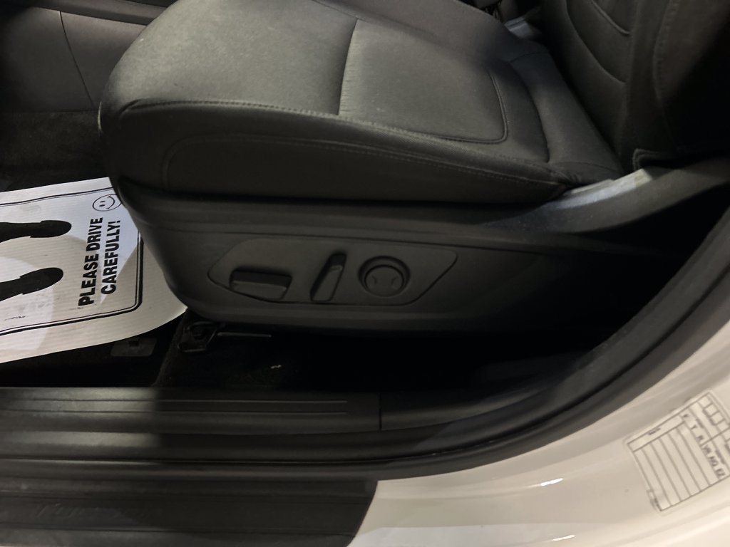 Used 2025 Hyundai Tucson SEL FWD image 11