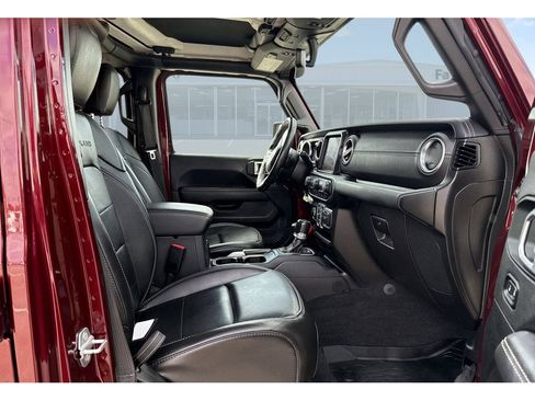 Used 2021 Jeep Gladiator Overland w/ Popular Equipment Package image 24