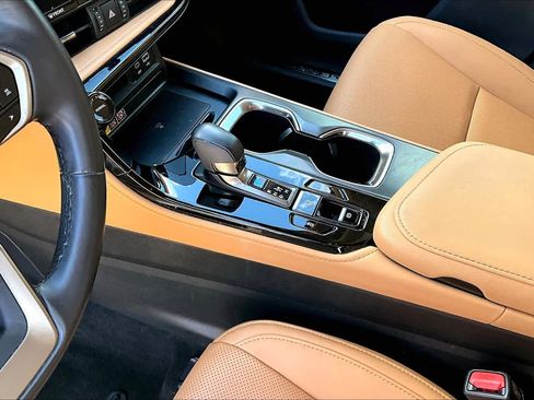 Used 2025 Lexus NX 250 FWD w/ Accessory Package (2T) image 17