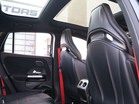 Used 2022 Mercedes-Benz GLA 45 AMG 4MATIC image 32