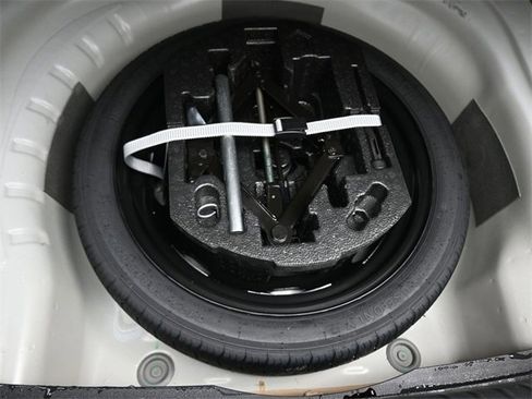 Used 2020 Volkswagen Jetta SE image 14