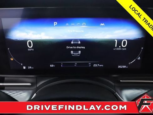 Used 2024 Kia Carnival SX Prestige FWD image 21