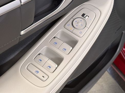 New 2025 Hyundai Sonata Limited image 13