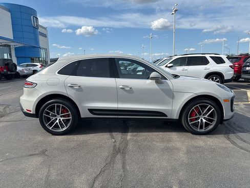 Used 2022 Porsche Macan S AWD/4WD image 12