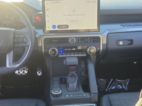 Used 2026 Toyota Tacoma TRD Sport w/ TRD Sport Premium Package RWD image 30