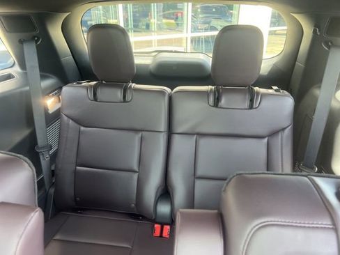 New 2026 Ford Explorer Platinum AWD/4WD image 15