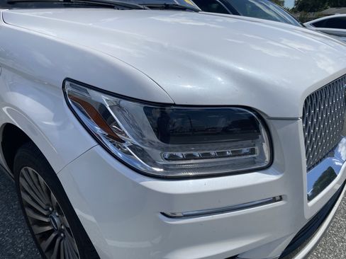 Used 2019 Lincoln Navigator L Reserve AWD/4WD image 6