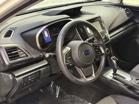 Used 2020 Subaru Crosstrek 2.0i Premium w/ Moonroof Package 2 image 19